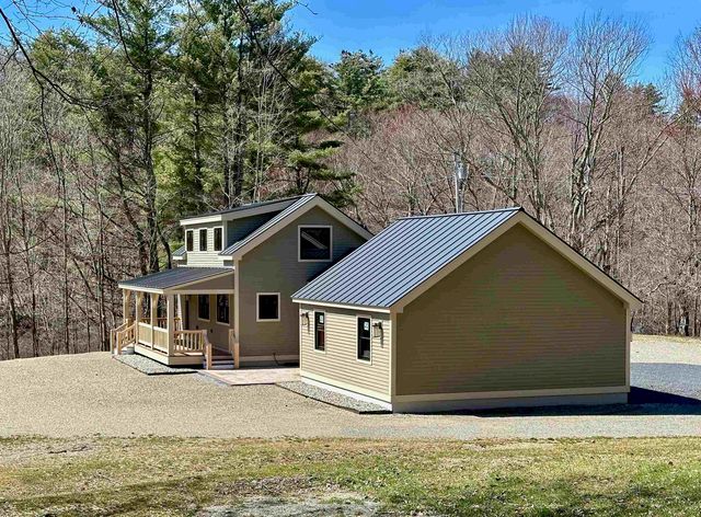 42 Mountain Road, Middletown Springs, VT 05757