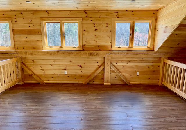 42 Mountain Road, Middletown Springs, VT 05757