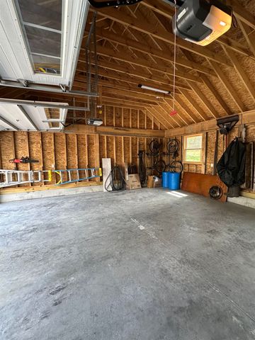 42 Mountain Road, Middletown Springs, VT 05757