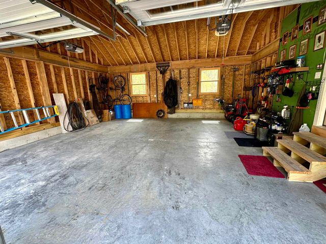 42 Mountain Road, Middletown Springs, VT 05757