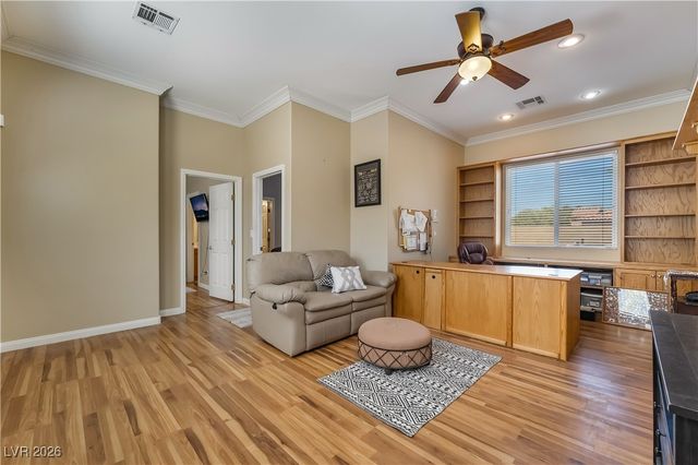 7876 Galloping Hills Street, Las Vegas, NV 89113