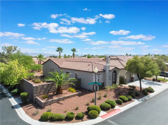 7876 Galloping Hills Street, Las Vegas, NV 89113