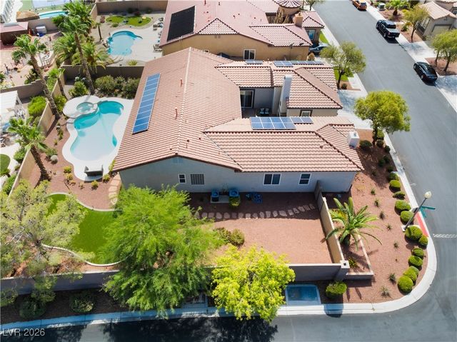 7876 Galloping Hills Street, Las Vegas, NV 89113