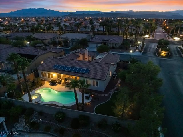 7876 Galloping Hills Street, Las Vegas, NV 89113