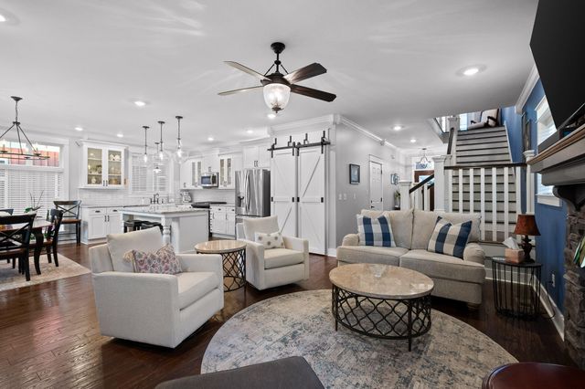 2285 Ashmore Avenue, Chattanooga, TN 37415