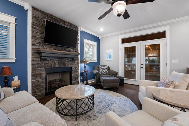 2285 Ashmore Avenue, Chattanooga, TN 37415