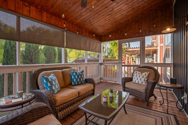 2285 Ashmore Avenue, Chattanooga, TN 37415
