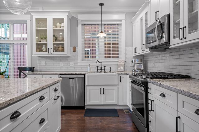 2285 Ashmore Avenue, Chattanooga, TN 37415