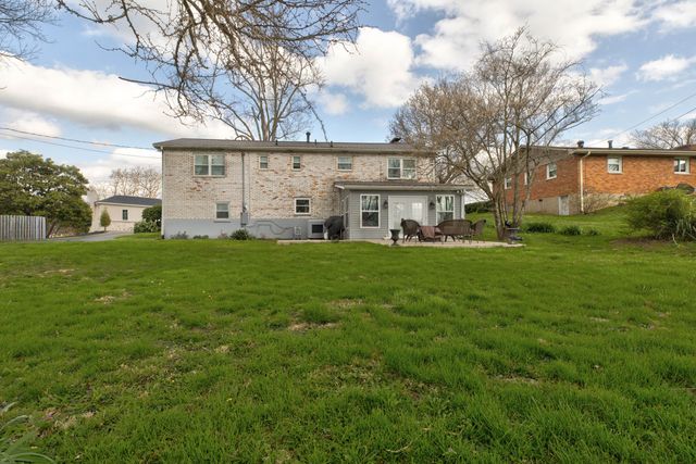 241 Blueberry Lane, Mt Sterling, KY 40353