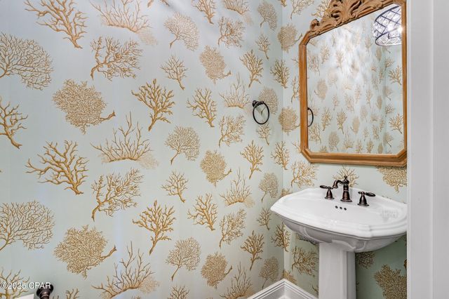 122 Dragon Circle, Panama City, FL 32408