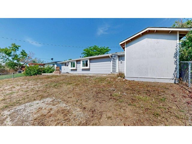 1702 Diana Dr, Loveland, CO 80537