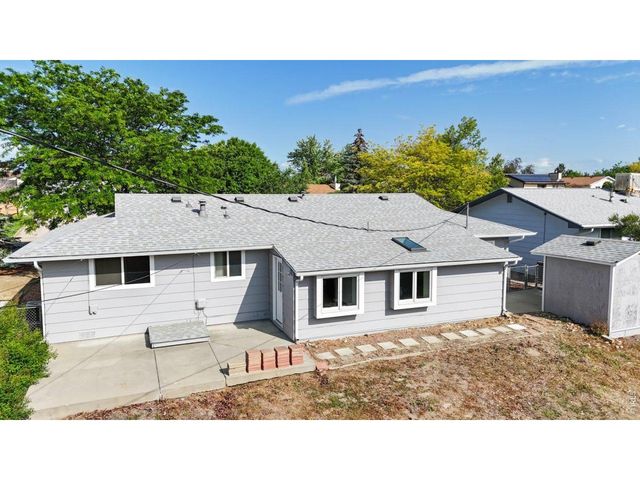 1702 Diana Dr, Loveland, CO 80537