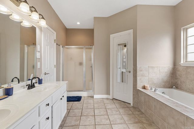 7365 W Ridge Circle, Sherwood, AR 72120