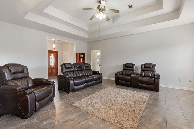 7365 W Ridge Circle, Sherwood, AR 72120