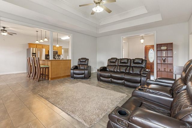 7365 W Ridge Circle, Sherwood, AR 72120