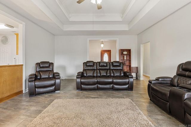 7365 W Ridge Circle, Sherwood, AR 72120