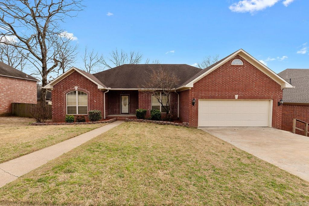 7365 W Ridge Circle, Sherwood, AR 72120