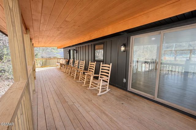 3139 Easy Street, Sevierville, TN 37862