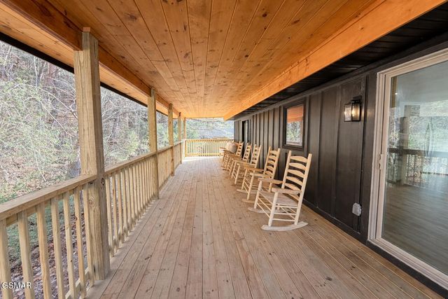 3139 Easy Street, Sevierville, TN 37862