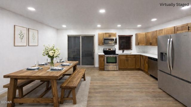 3139 Easy Street, Sevierville, TN 37862