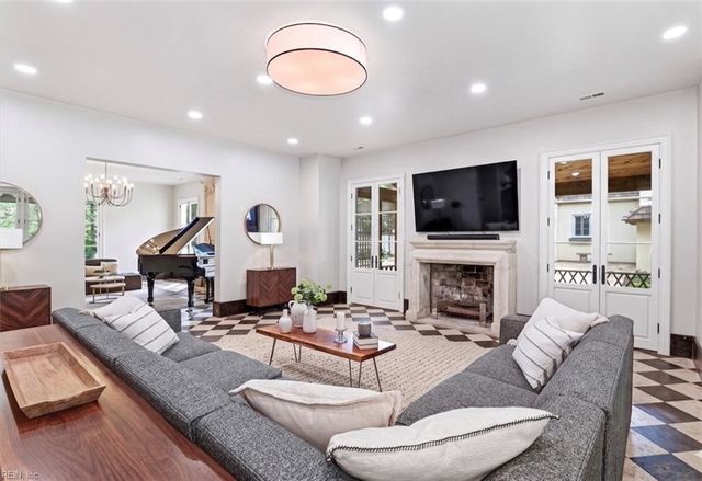 1349 Sycamore RD, Virginia Beach, VA 23452