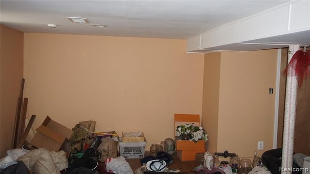 4041 Dodge Street, Detroit, MI 48211