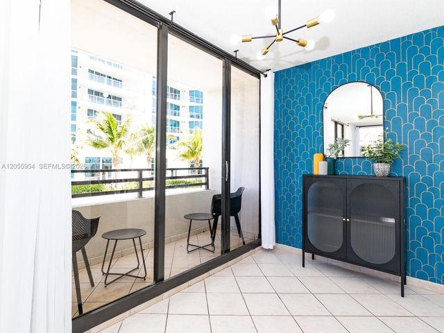 3505 S Ocean Drive 305, Hollywood, FL 33019