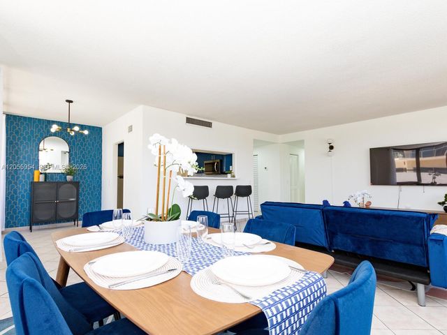 3505 S Ocean Drive 305, Hollywood, FL 33019