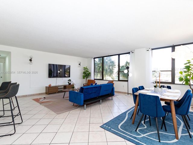 3505 S Ocean Drive 305, Hollywood, FL 33019