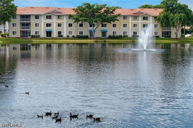 8298 Key Royal LN 415, Naples, FL 34119