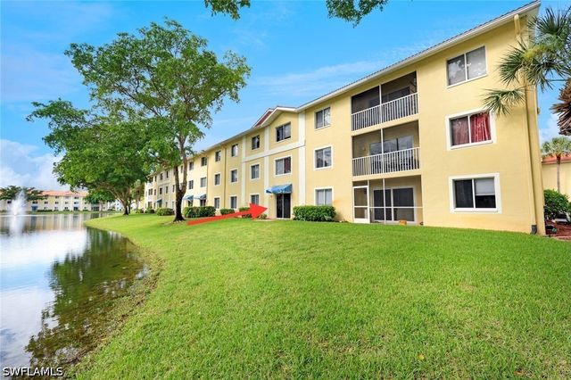 8298 Key Royal LN 415, Naples, FL 34119