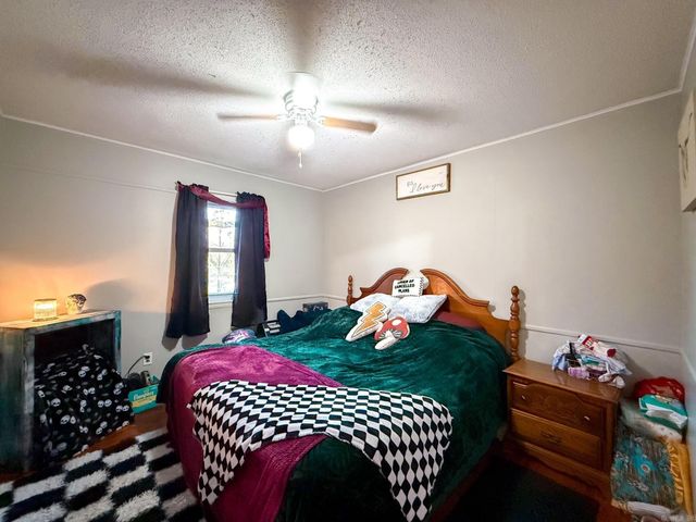 127 Gary Street, Clinton, AR 72031