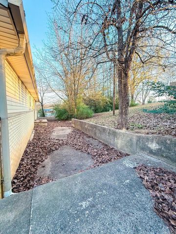 127 Gary Street, Clinton, AR 72031