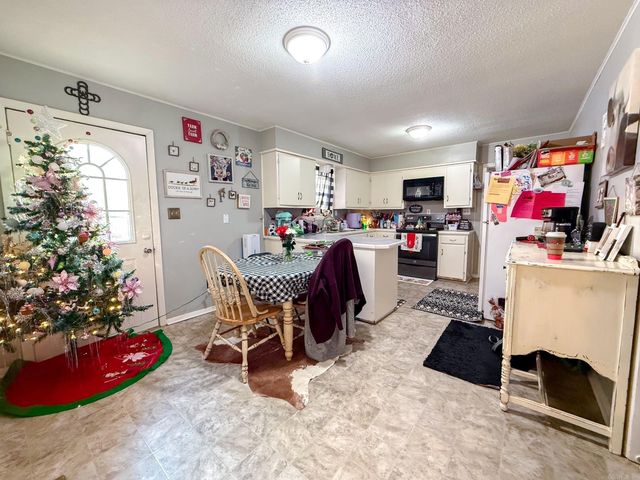 127 Gary Street, Clinton, AR 72031