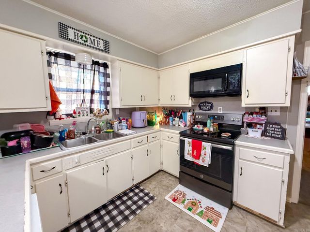 127 Gary Street, Clinton, AR 72031