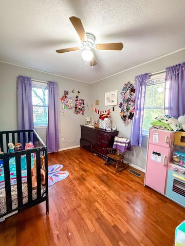 127 Gary Street, Clinton, AR 72031