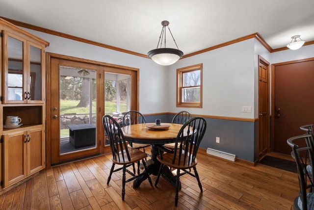 2878 Golden Circle, Stoughton, WI 53589