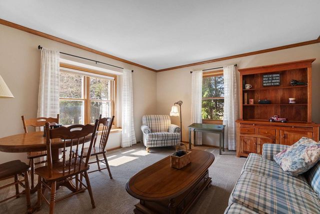 2878 Golden Circle, Stoughton, WI 53589