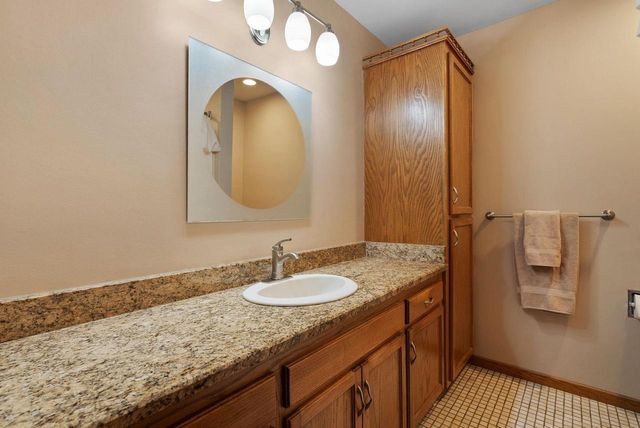 2878 Golden Circle, Stoughton, WI 53589