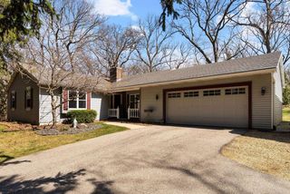 2878 Golden Circle, Stoughton, WI 53589