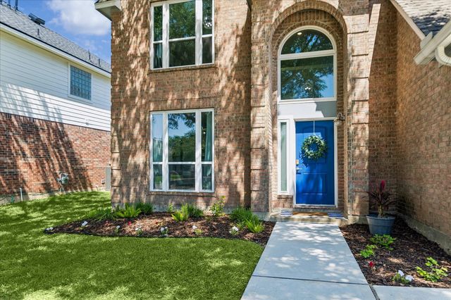 1418 Summer Forest Drive, Sugar Land, TX 77479