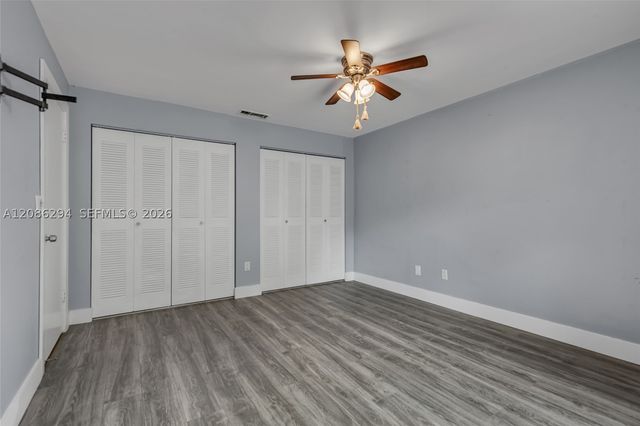 1050 Summit Trail Cir B, West Palm Beach, FL 33415