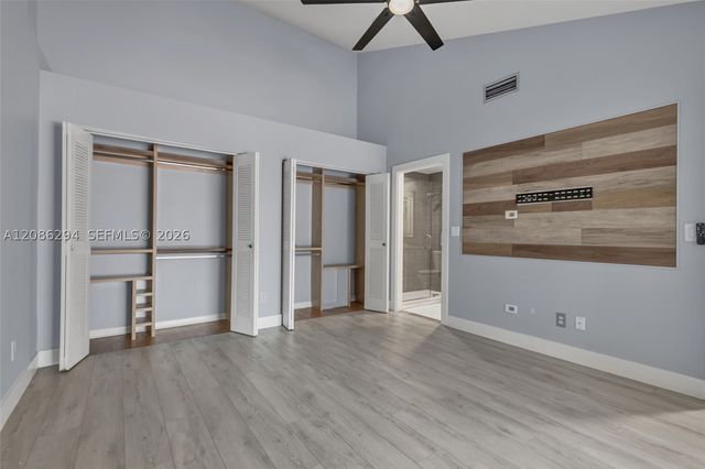 1050 Summit Trail Cir B, West Palm Beach, FL 33415