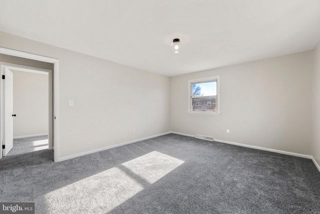 227 KENNEDY BLVD, Bellmawr, NJ 08031