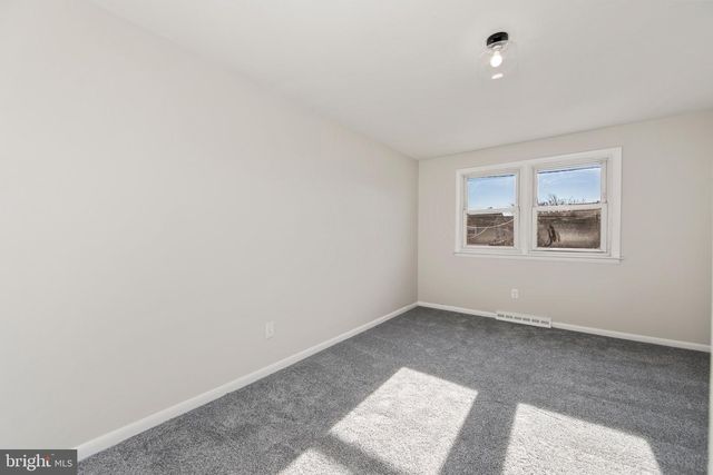 227 KENNEDY BLVD, Bellmawr, NJ 08031