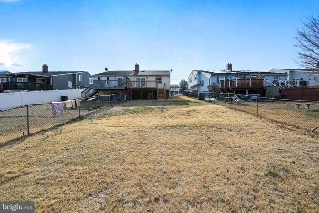 227 KENNEDY BLVD, Bellmawr, NJ 08031