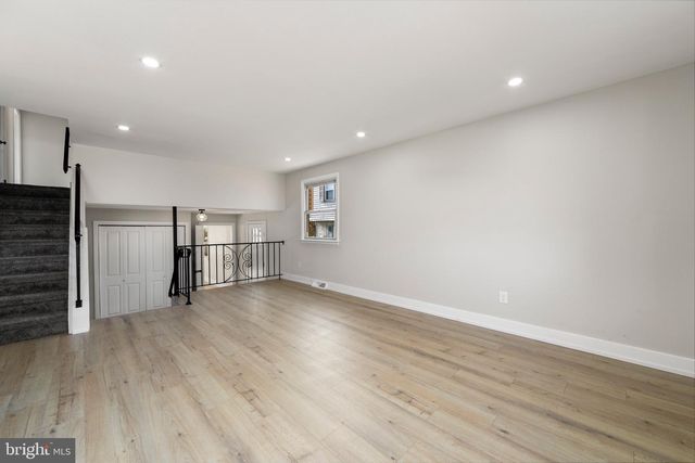 227 KENNEDY BLVD, Bellmawr, NJ 08031