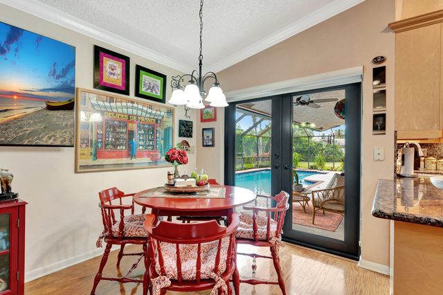 5315 NW 65th Ter, Coral Springs, FL 33067