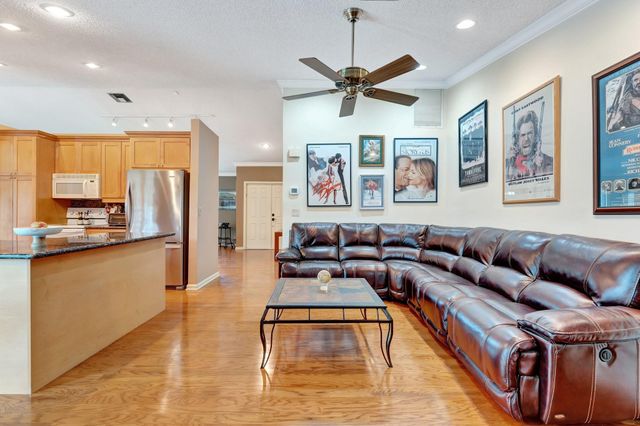 5315 NW 65th Ter, Coral Springs, FL 33067