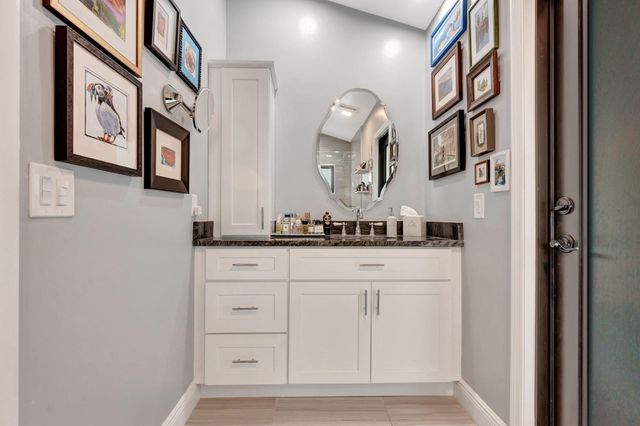 5315 NW 65th Ter, Coral Springs, FL 33067